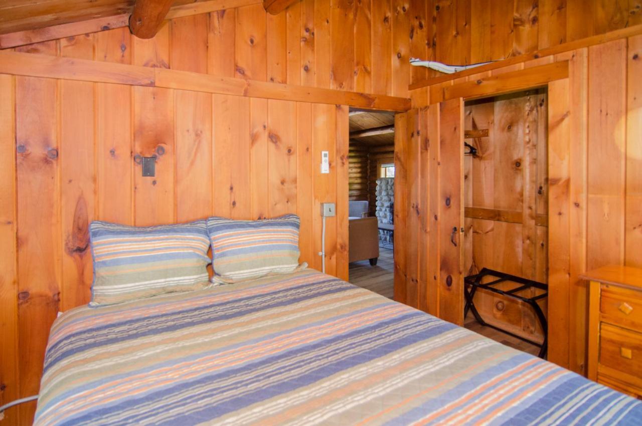 Mountain Lake Cottages Westmore Экстерьер фото