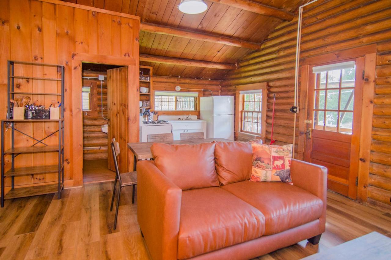 Mountain Lake Cottages Westmore Экстерьер фото