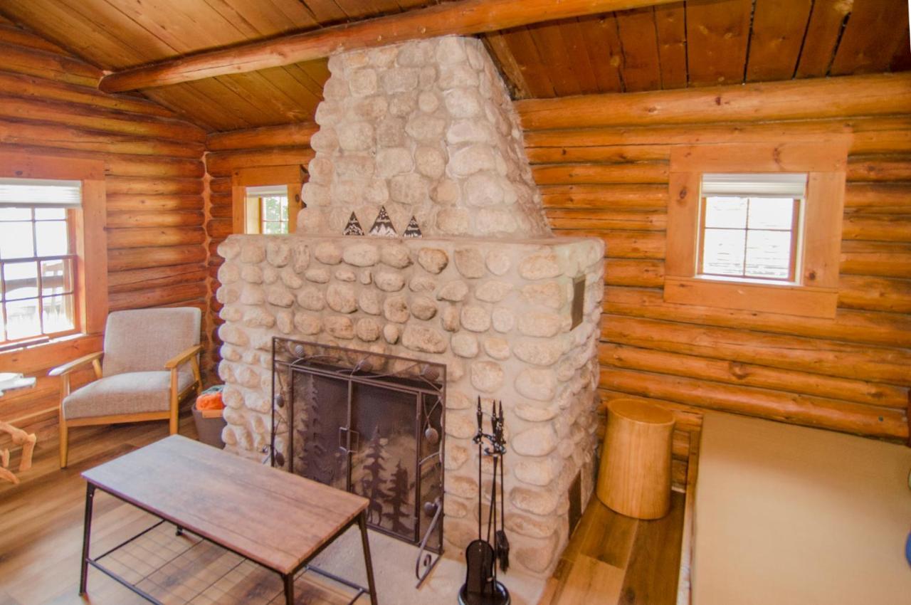 Mountain Lake Cottages Westmore Экстерьер фото