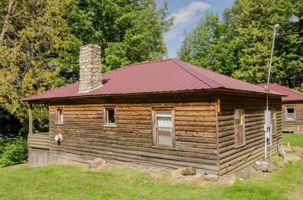 Mountain Lake Cottages Westmore Экстерьер фото