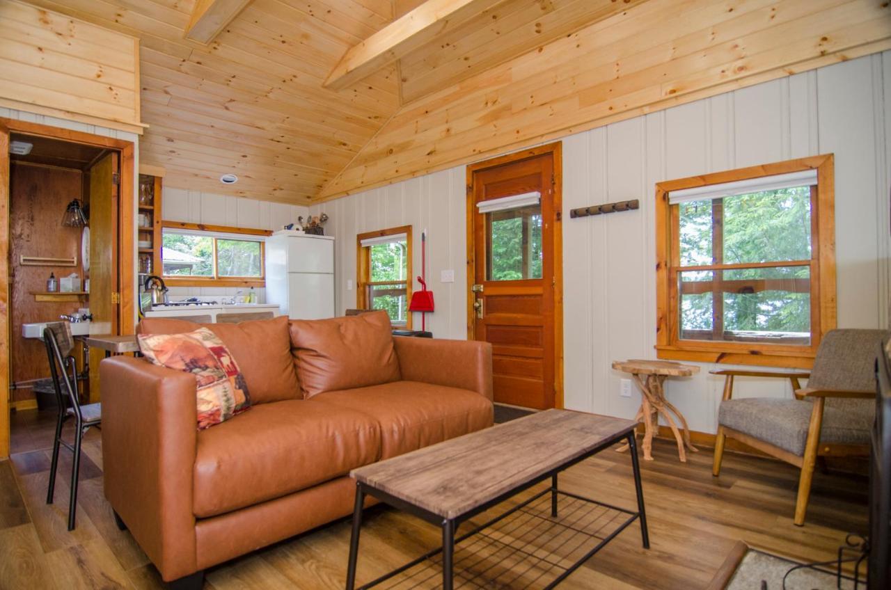 Mountain Lake Cottages Westmore Экстерьер фото