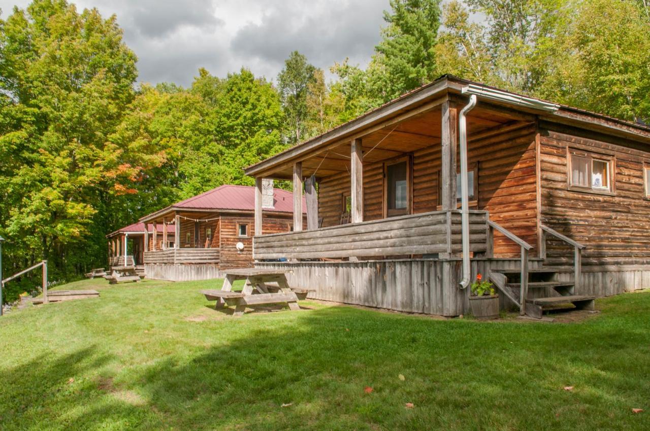 Mountain Lake Cottages Westmore Экстерьер фото